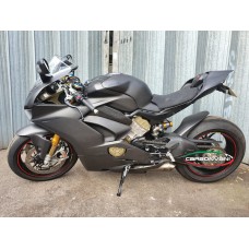 Carbonvani - Ducati Panigale V4 / S / Speciale "STEALTH" Design Carbon Fiber Full Fairing Kit - ROAD VERSION (8 pieces) Carbonvani - Ducati Panigale V4 / S / Speciale "STEALTH" Design Carbon Fiber Full Fairing Kit - ROAD VERSION (8 pieces)